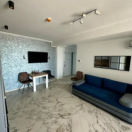 Blue Crystal Luxury Apartment *